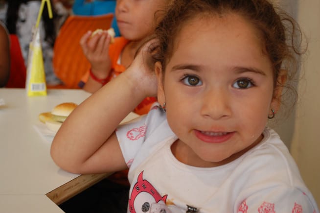 Foto 01 — Inauguração da Biblioteca Infantil Multilíngue da Belas Artes