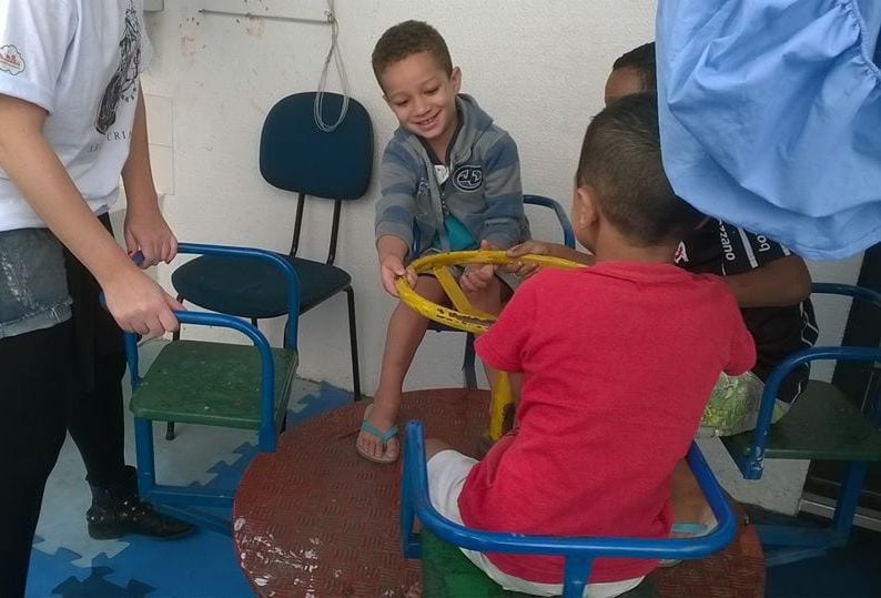 Foto 03 — Oficina lúdica de escuta das crianças