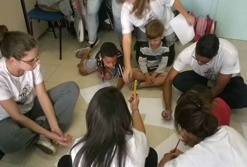 Foto 05 — Oficina lúdica de escuta das crianças