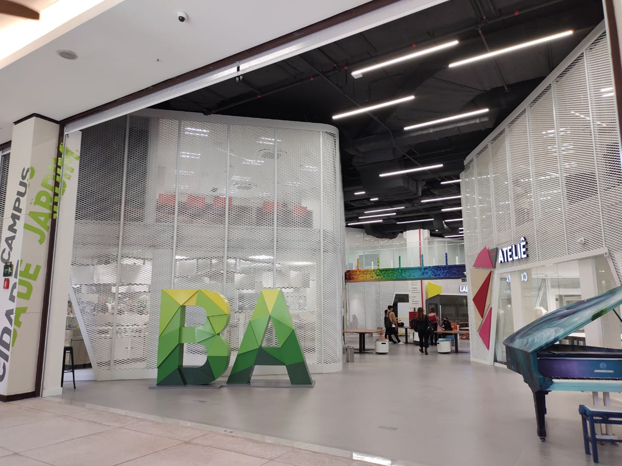 Entrada principal do Shopping Cidade Jardim